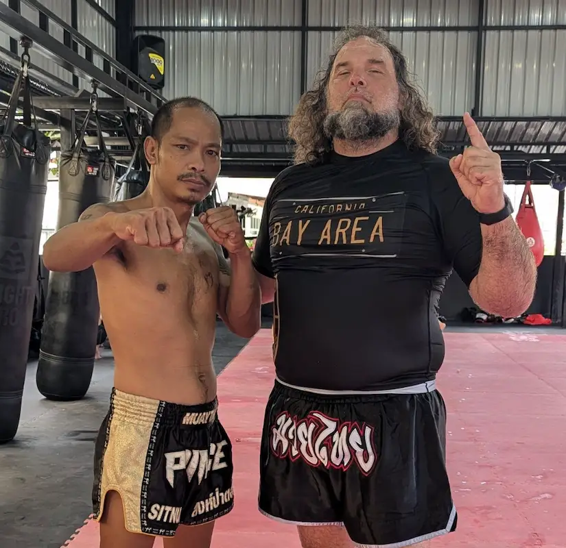 Dan Black training in Thailand